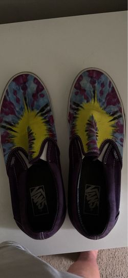 Vans Slip-On Tie-Dye Sneakers