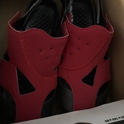 Multiple shoes pick anyone 30 bucks getting rid of