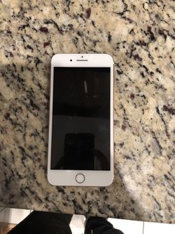 iPhone 7 Plus. Ssssssss. Unlocked metro tmovil