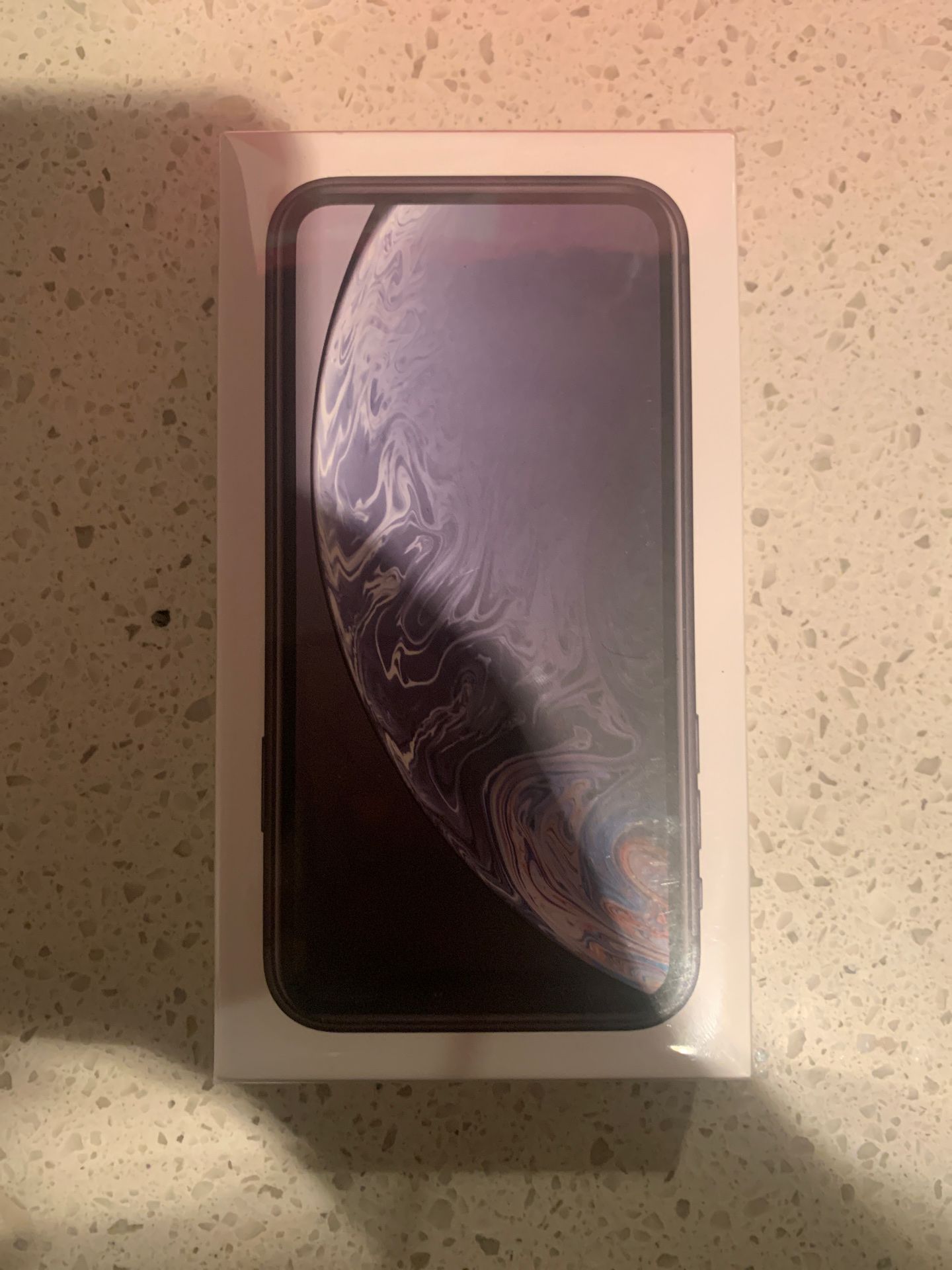 BRAND NEW IPHONE XR 64GB NEVER USED