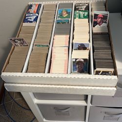 5000 count box of nicer sets commons.