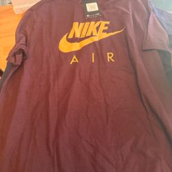 Nike Air Mens T Shirt- Medium