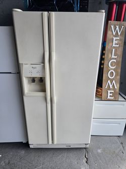 Whirlpool Refrigerator  W-33