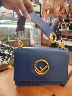 Fendi Model Kan I F