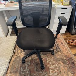 Black Mesh Office Chair + Ergonomic Seat Cushion