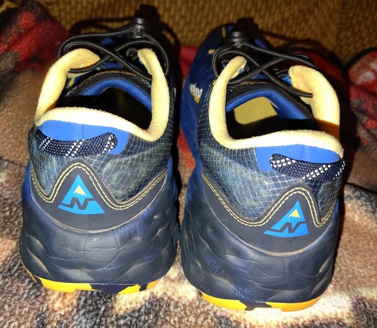 New Balance Fresh Foam X Trail More v3 Mens Blue Running Shoes Size 10 2E
