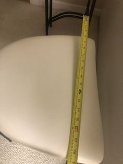 Wrought Iron Bar Stool w white like Leather seats