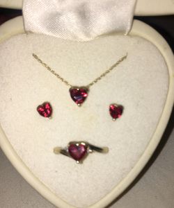 10K Gold and Ruby, Heart Jewelry Gift Set