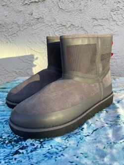 Men UGG Classic Mini Urban Tech Waterproof Boot Size 9