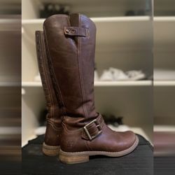 Timberland Ladies Savin Hill Brown Tall Boot