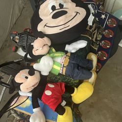 Goofy Plushie Toy 