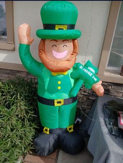 St Patrick’s Day Inflatable