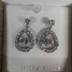 Gia Fiorella .925 Sterling Silver Stud Earrings In Original Glitter Box With CZ 