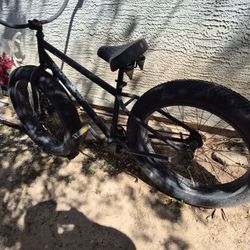 Mongoose 26' Big Tire Bike And SCHWINN BIKE