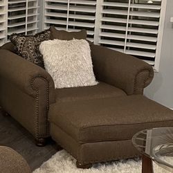 Brown Chair With Matching Ottoman 