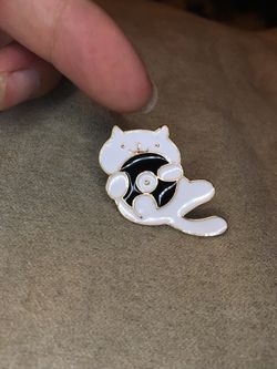 Music cat enamel pin