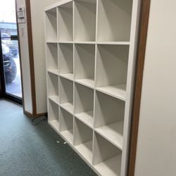 Ikea white bookshelf 