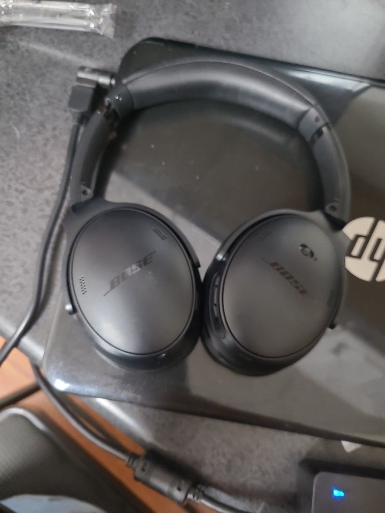 Bose Quiet Comfort Headphones