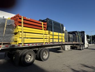 Pallet Racks And Shelving