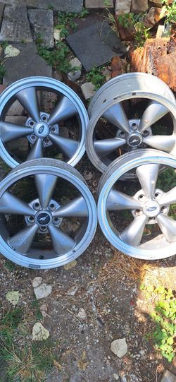 Ford Mustang Bullitt Style Alloy Wheels Set of 4
