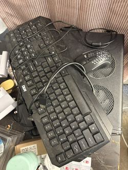 PC With Light Up Mouse And Keyboard