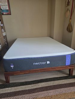 Queen size mattress- Nectar
