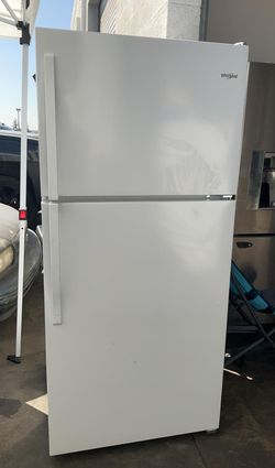 Whirlpool Top Mount  White Refrigerator Fridge
