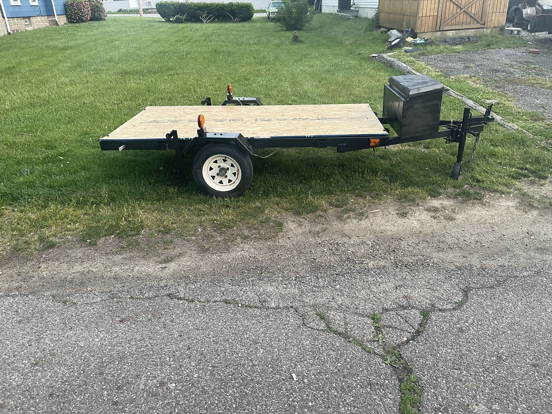 4x8 Utility Trailer/ Tilt Folding Trailer