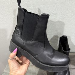 Women’s Dirty Laundry Black Boots Size 8