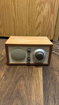 Tivoli Audio Model One BT Radio