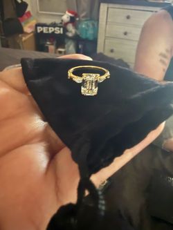Women’s ring