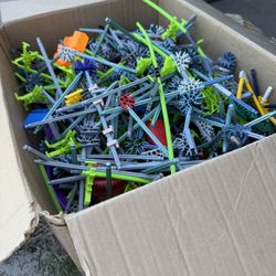 Big Box Of K’nex
