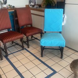 4 Upholstered Basset Dining Chairs With Slip Covers 