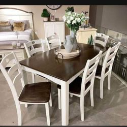 By Ashley 7 Piece Rectangular Dining Table And Chairs 👍Kitchen/ Dining Set🔥New Brand 👍On Display 🏠Delivery 🚚🚚