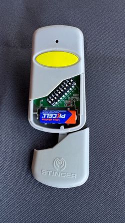 Stinger 310MCD21V Stanley 10 Switch 310 MHz Compatible Garage Gate Remote