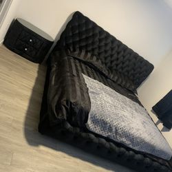 $699 Brand New King Bed Frame With Mattress (read description below)