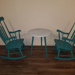 Rocking chair With Coffee table 