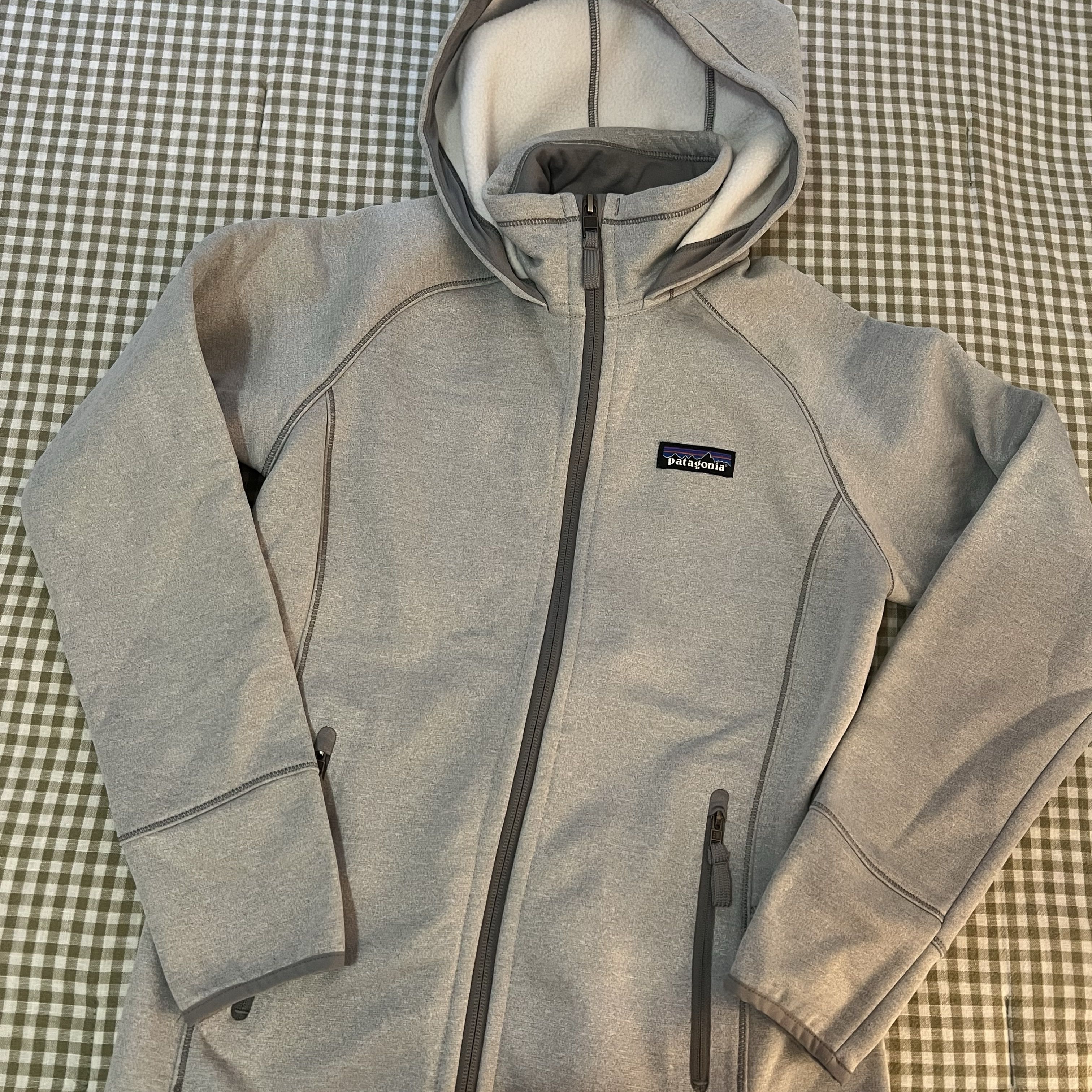 Patagonia Gray Hooded Zip-Up Jacket