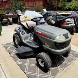 CRAFTSMAN LT2000 RIDING LAWN MOWER 