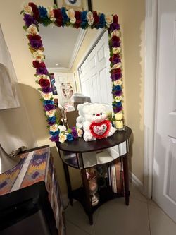 Mirror and table set