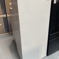 White 20.0 Cu. Ft. Upright Freezer 