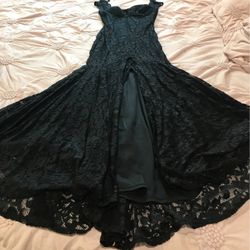 Black Dress Winsor