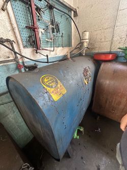 Gas/oil 100 gallon drum