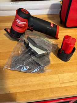 Milwaukee Detail Sander
