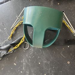 Baby swing