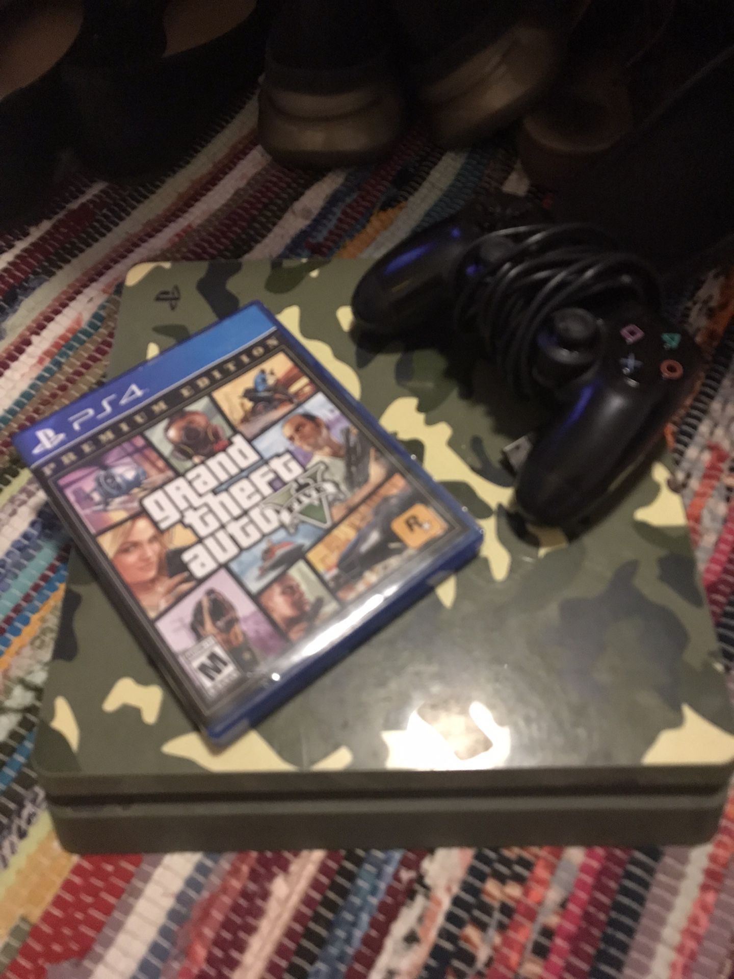 ps4 & game+ controller 