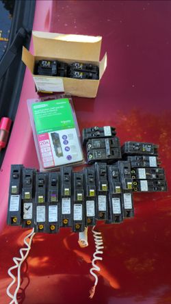 Sqaure d breakers new