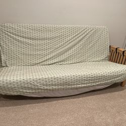 Futon $100