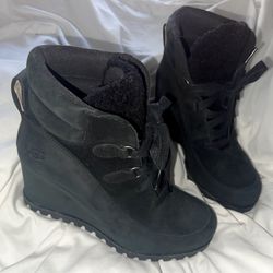UGG Valory boots