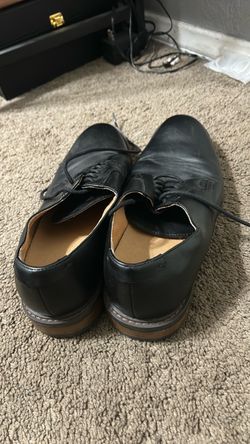 Men’s size 9 Dress Shoes